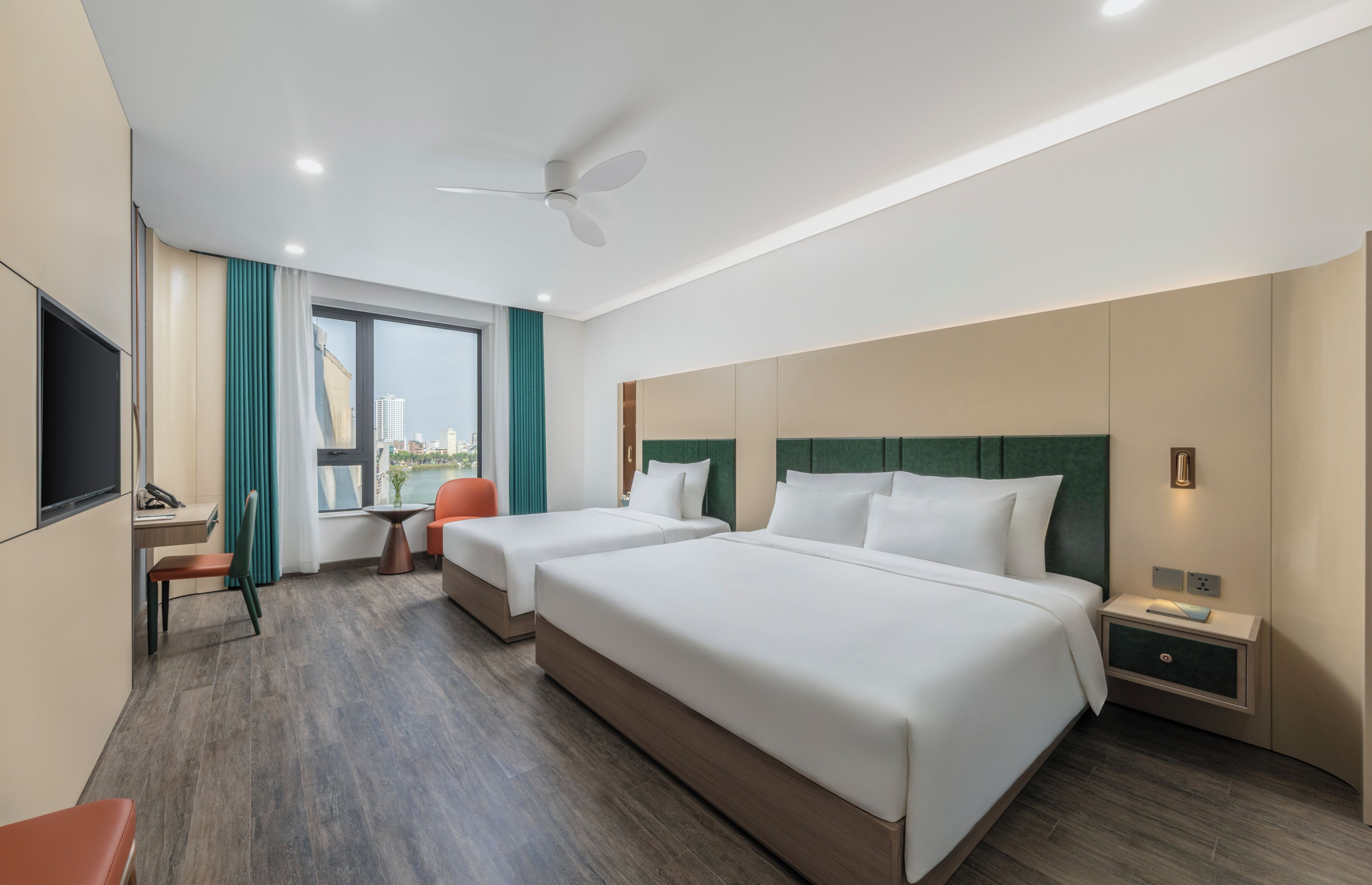 Deluxe Triple Room, City View | Minibar, in-room safe, blackout drapes, WiFi (free)