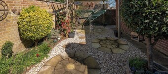 Cozy 2BR Home Near Beach and Village