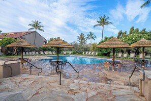 Pool - Kaanapali Royal | 2 Free Cars | KBM Resorts | 2 Multi-Listing Units, 4 Bedrooms | KRO ML-3794 (Lahaina)