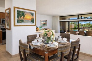 Dining - Kaanapali Royal | 3 Free Cars | KBM Resorts | 3 Multi-Listing Units, 6 Bedrooms | KRO ML-3797 (Lahaina)
