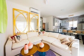 TV - Beachside Luxury | 2BR with Private Pool & Terrace (Playa del Carmen)