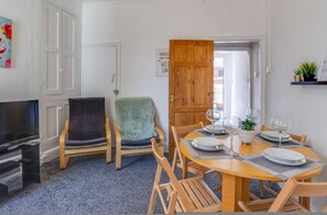 Apartment - House Accommodation - Coventry Free Parking (Coventry)