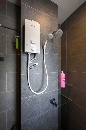 Loft, City View | Bathroom - Luxury Loft at Neu Suites Ampang by HCK (Kuala Lumpur)