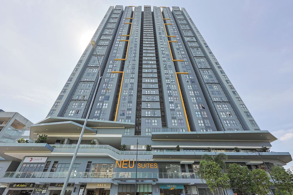Luxury Loft at Neu Suites Ampang by HCK
