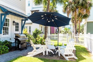 Terrace/patio - Blue Ivey 30A Close to the Beach (Santa Rosa Beach)