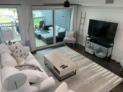 Newly remodeled townhome in Pensacola Beach