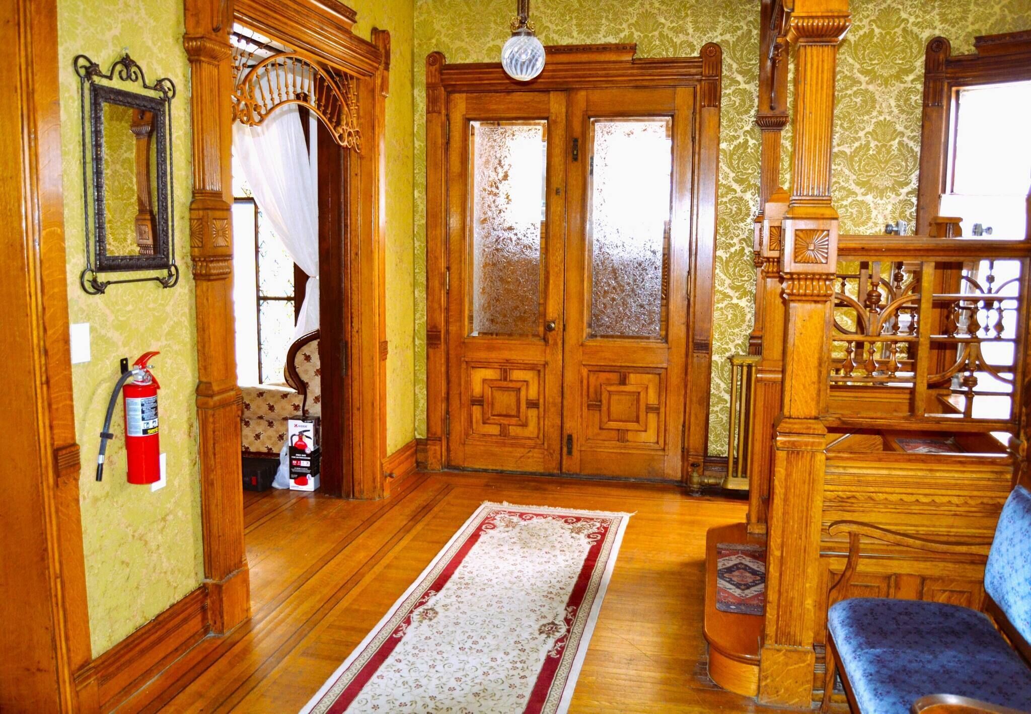 Rumah, 5 kamar tidur | Ruang keluarga