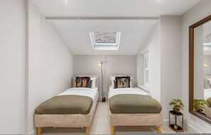 House - The Luxury Secret Garden Retreat 3 bed 2 Bath (London)