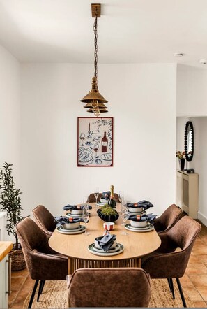 House - The Luxury Chic Duplex Apartment 2 Bed 2 Bath (London)