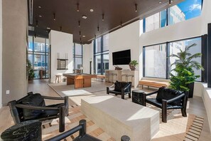 Interior - Cloud 28 | 2BR Sky Residence | Downtown Miami (Miami)