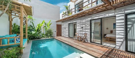 Piscine extérieure