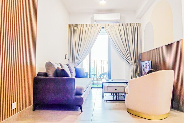 Living area - Mall Suite at Sunsuria Forum by HCK (Shah Alam)