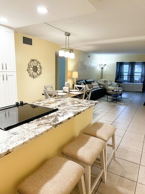 Interior - Coastal Comfort in Clearwater FL (Clearwater)