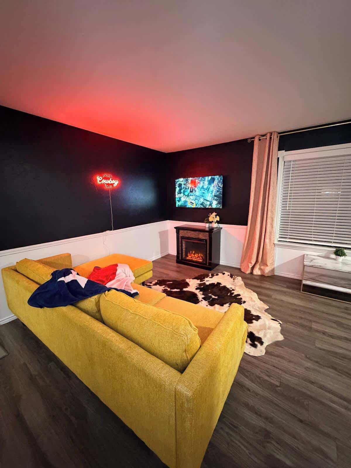 TV, peis og kontorer