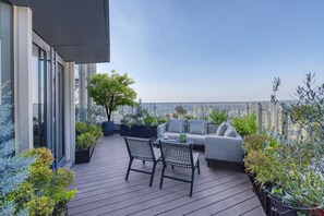Penthouse, 3 Bedrooms, Kitchen | Terrace/patio