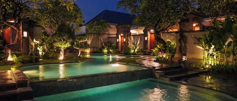 Front of property - evening/night