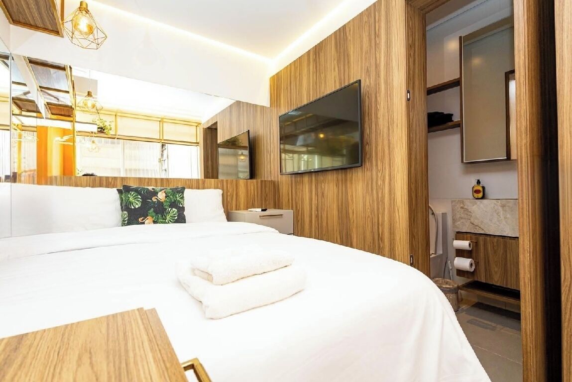 4 habitaciones, tabla de planchar con plancha y wifi gratis 