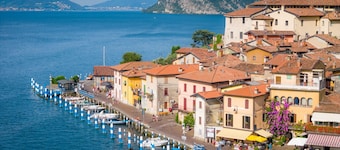 Residence La Perla - Apt 15, Monte Isola, Italy