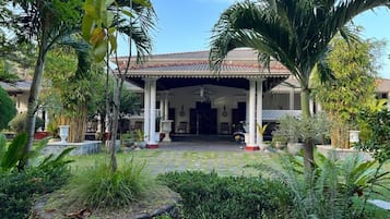 Façade de lâhĂ©bergement