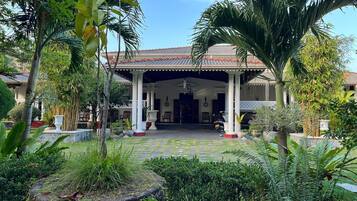 Deluxe Villa, Garden View | Exterior