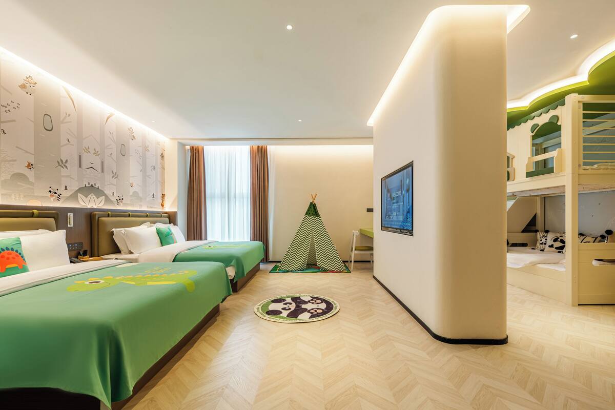 Suite Supérieure, vue cour intérieure