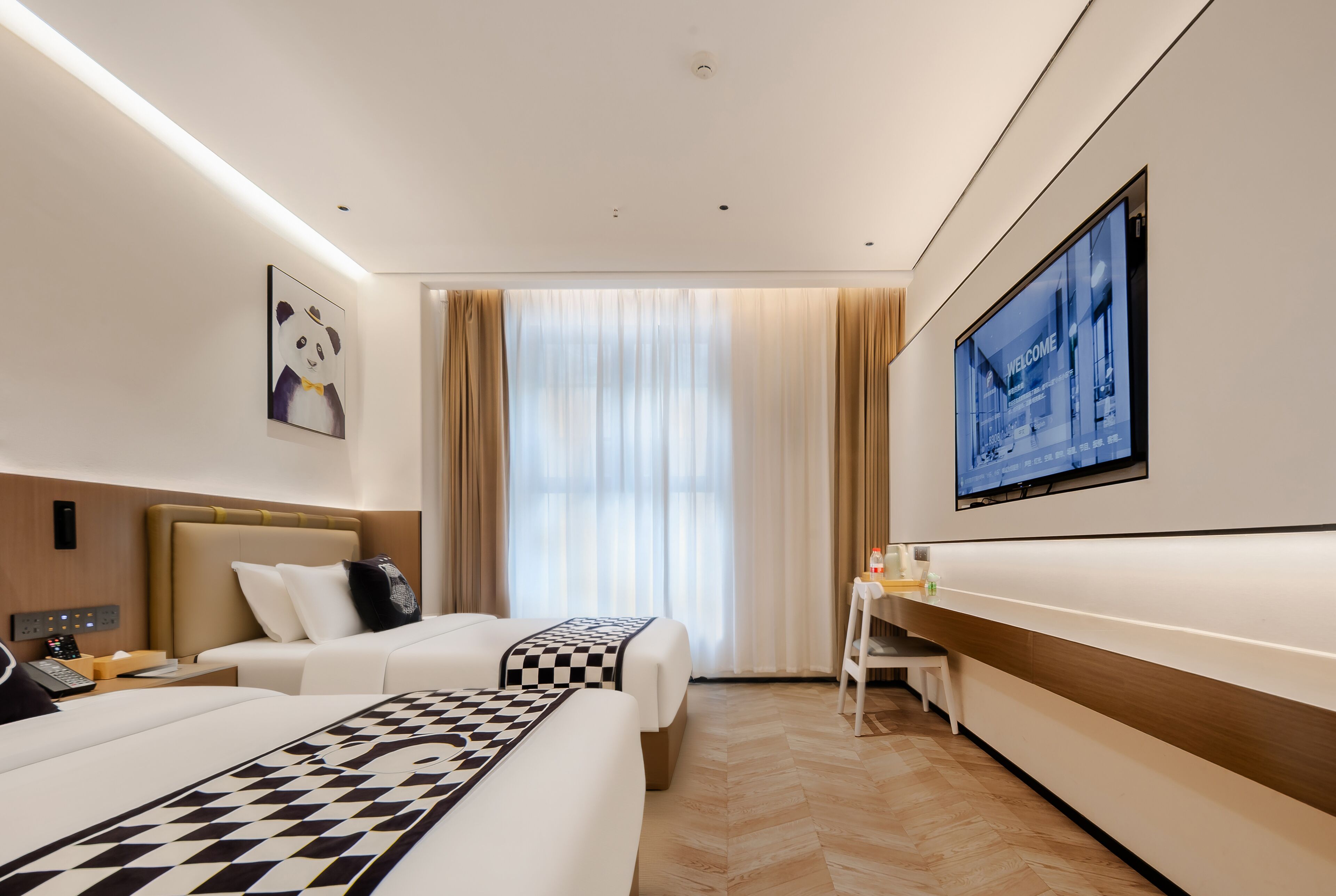 غرفة بسريرين فرديين في المدينة - منظر للمدينة