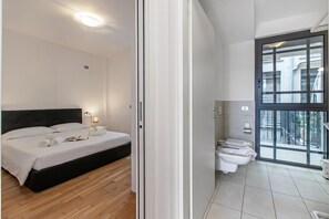 1 dormitorio y ropa de cama