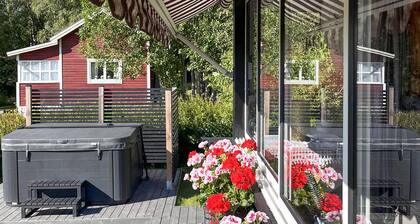 Nice home in Mockfjärd with WiFi