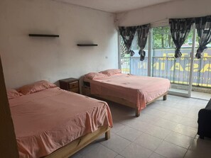 Family Quadruple Room - HOTEL Y PIZZERIA CASA INN (Xalapa)