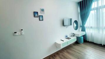 Double Room, Mountain View | Interior