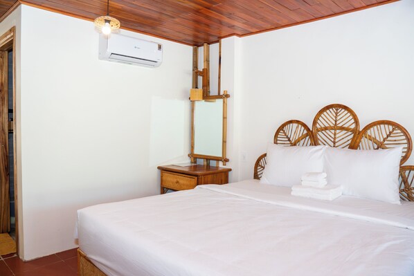 Alpehytte, terrasse, bakgårdsutsikt