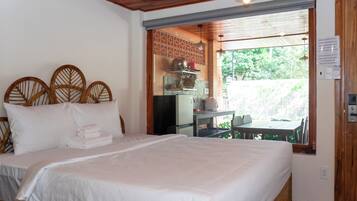 Chalet, Patio, Courtyard View