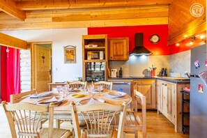 Dining - LA GRANGE - LE NOYER (LE NOYER)