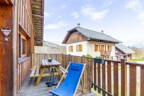 Outdoor dining - LA GRANGE - LE NOYER (LE NOYER)