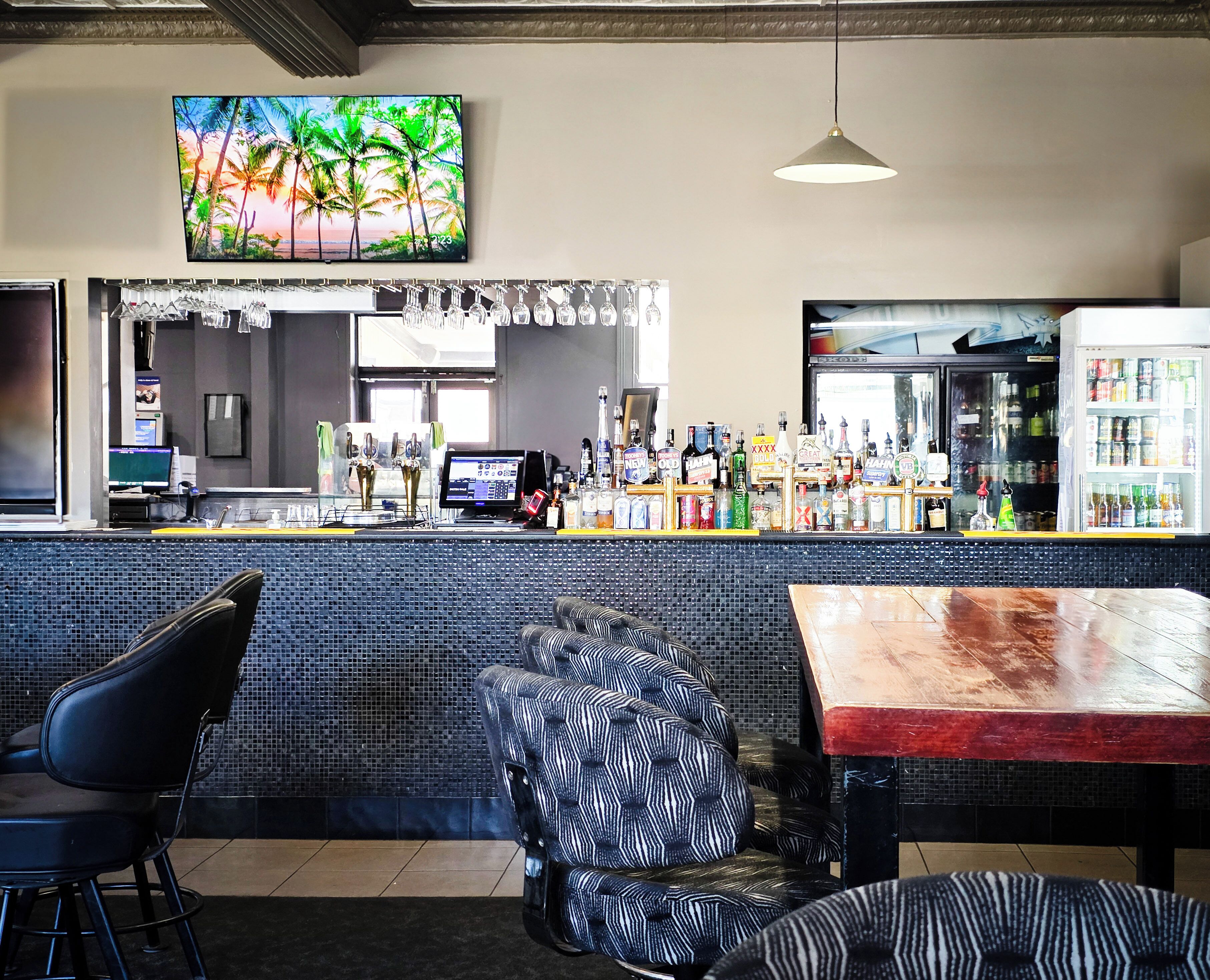 Bar (in der Unterkunft)