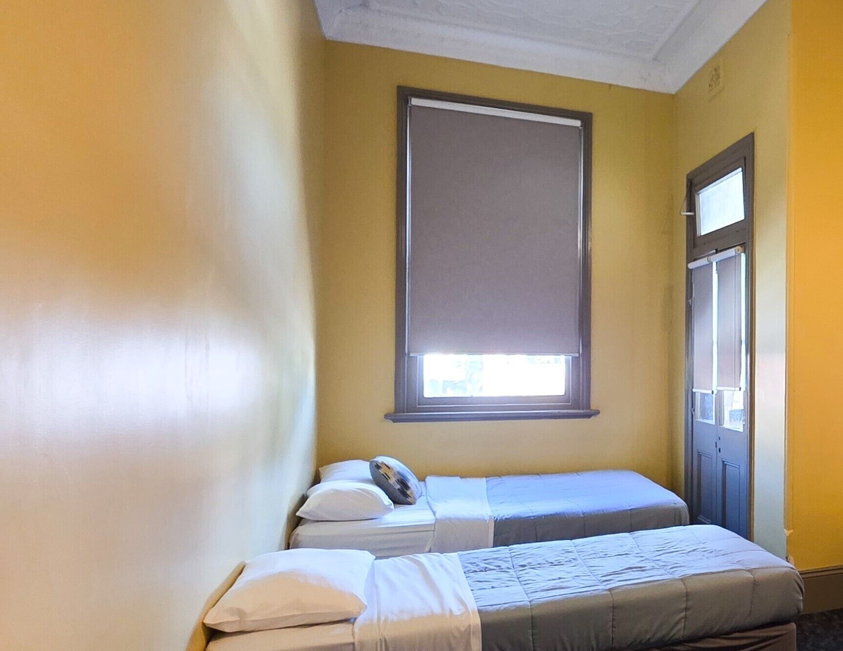 Free WiFi, bed sheets