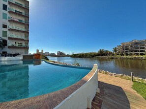 Pool - Near the beach, with a terrace and beautiful views (Mazatlán)