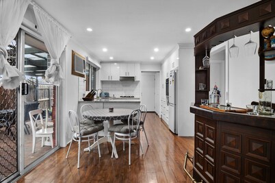 Comfortable Stay in Hoppers Crossing