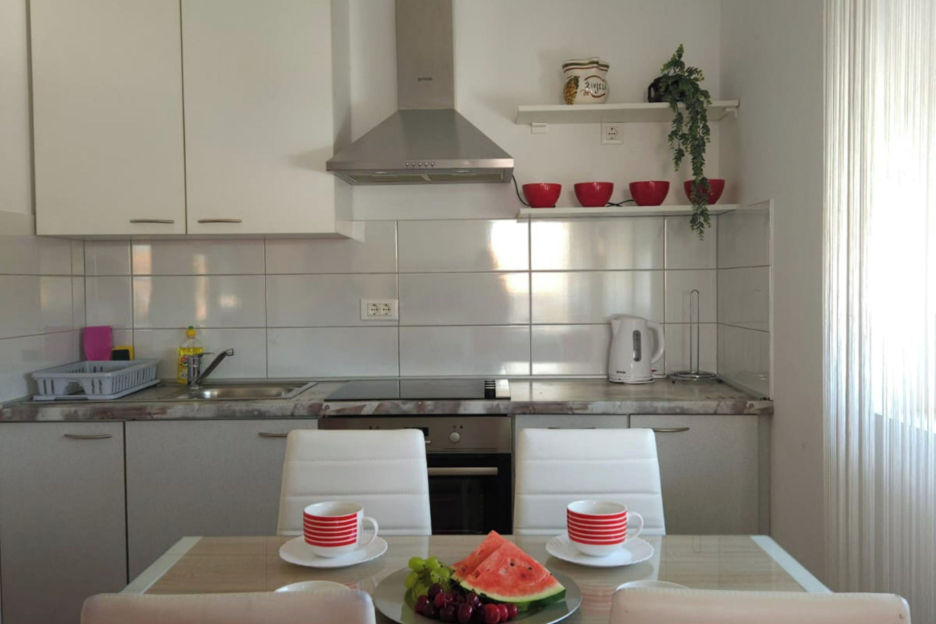 Standard Apartment, Multiple Bedrooms (Sun And Fun) | Private kitchen