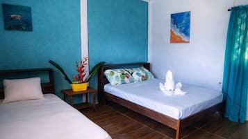 Kamar Twin Deluks, patio, pemandangan sungai