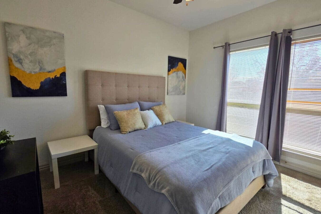 2 bedrooms, WiFi, bed sheets