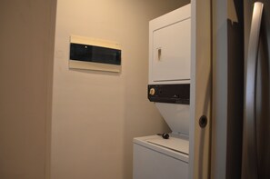 Laundry room - LIVA Departamento 2 Recámaras y Alberca  (Zapopan)