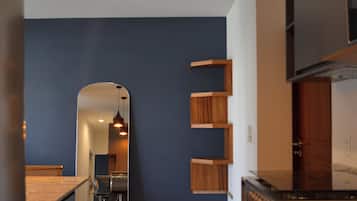 Apartment, 2 Bedrooms, Air conditioning | Private kitchen