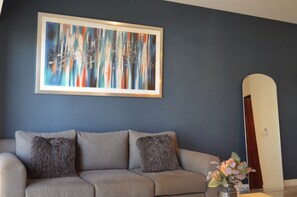 Apartment, 2 Schlafzimmer, Klimaanlage | Zimmersafe, kostenloses WLAN