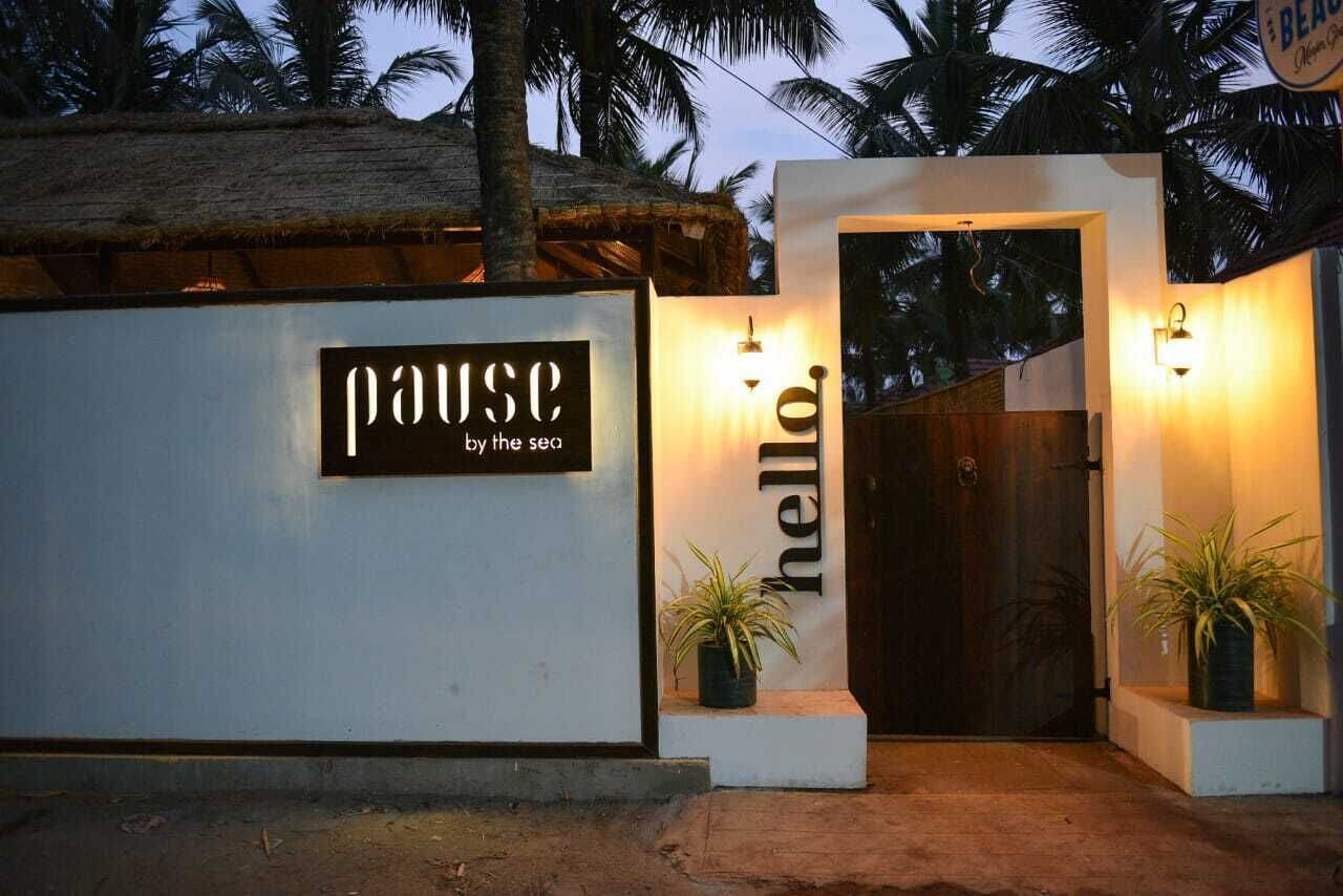 ด้านหน้าที่พัก