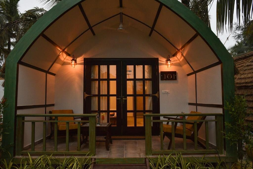 Luxury Cottage | Exterior detail