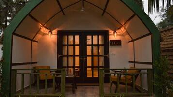 Luxury Cottage | Exterior detail