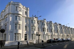 Exterior - Stylish Hyde Park Apartment – Walk to Paddington (London)