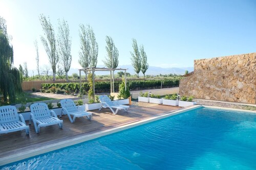 Cosy Vineyard Casita