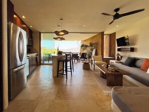 Living area - Horizon house, La Ropa Beach, Zihuatanejo (Zihuatanejo)